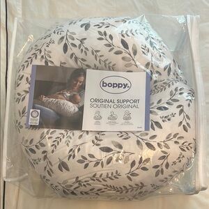 Boppy Original Support Pillow with Leaf Print